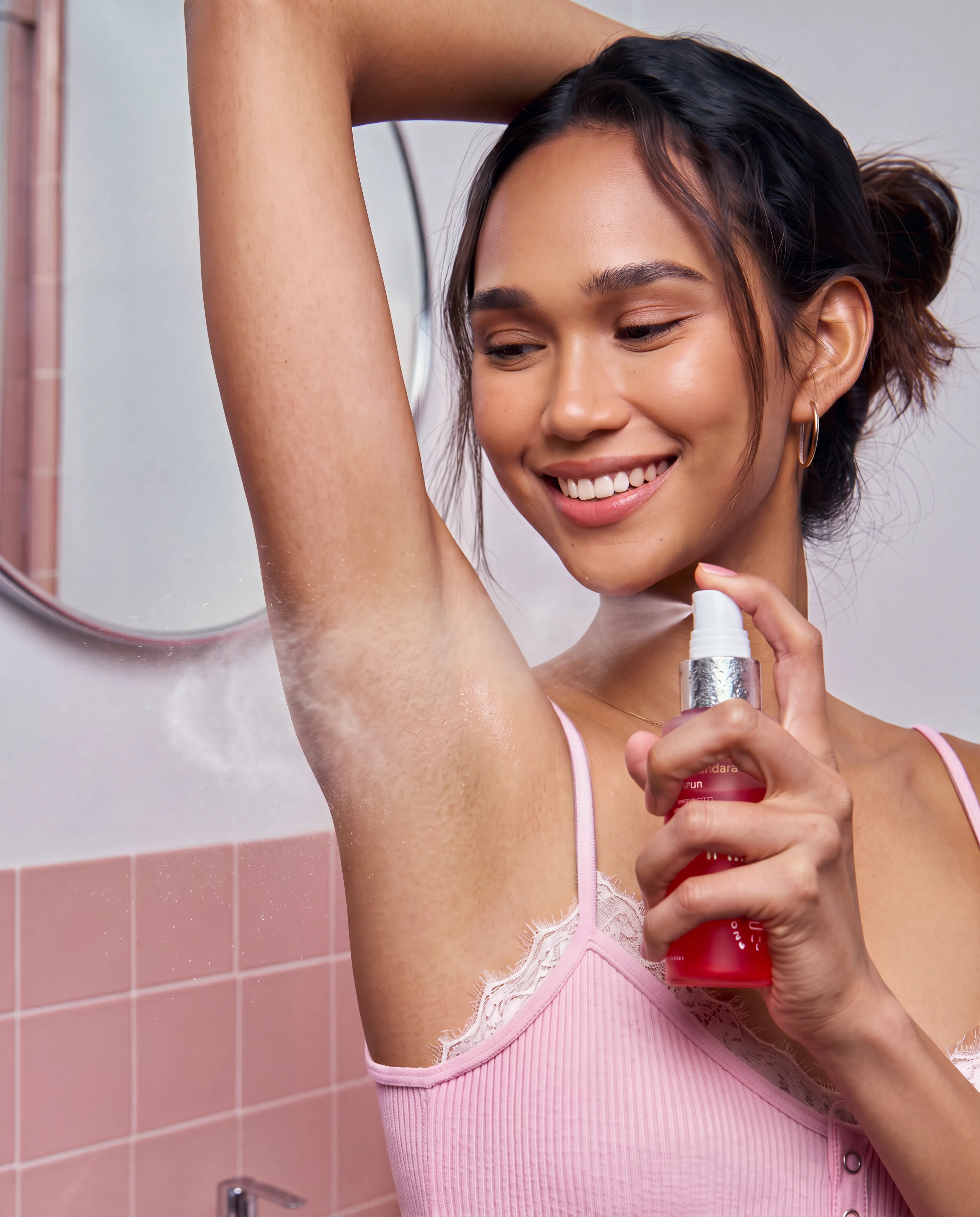 2. Spray onto the armpit